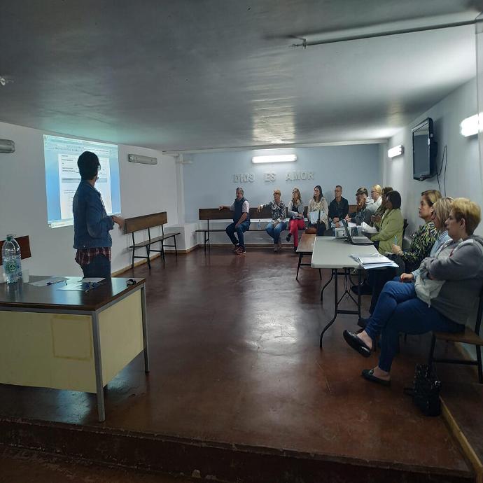 Gestión de ayuda de emergencia social Gestión de ayuda de emergencia social